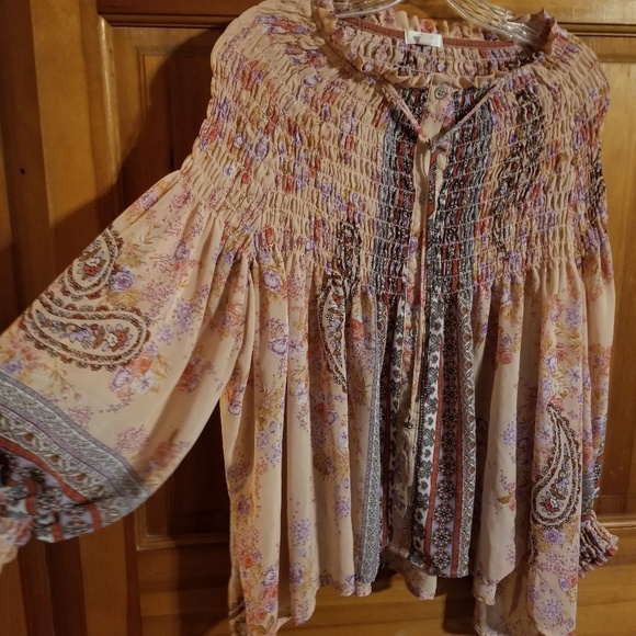Bohemian Blouse Sheer by C+J size Small Women's - Picture 3 of 8